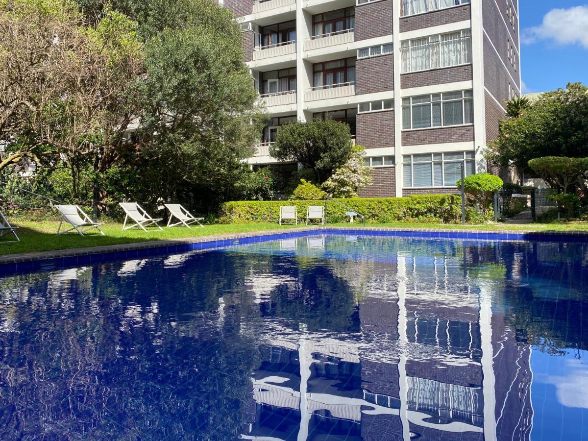 Cape Breaks Apartment Cape Town Bagian luar foto