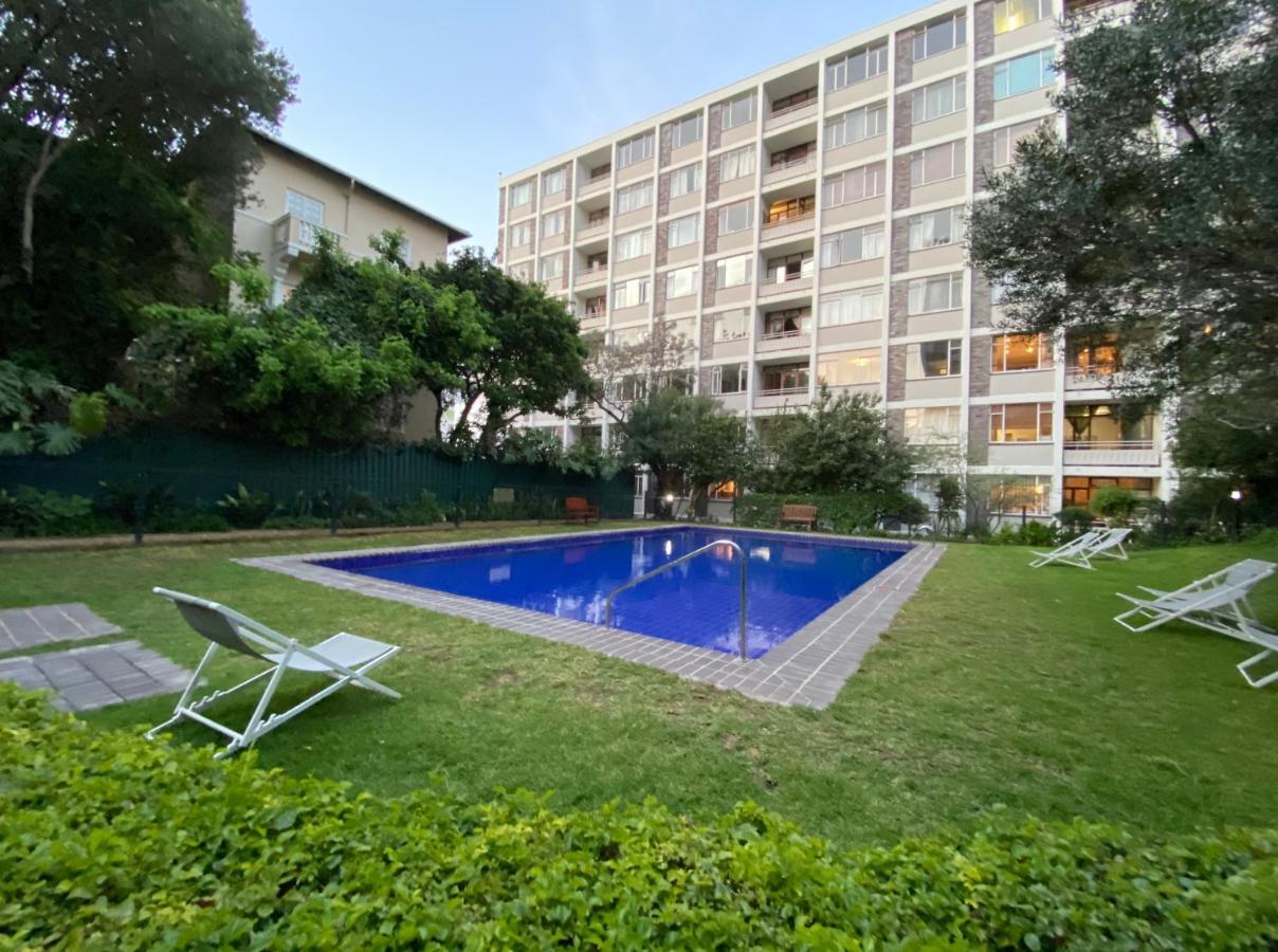Cape Breaks Apartment Cape Town Bagian luar foto